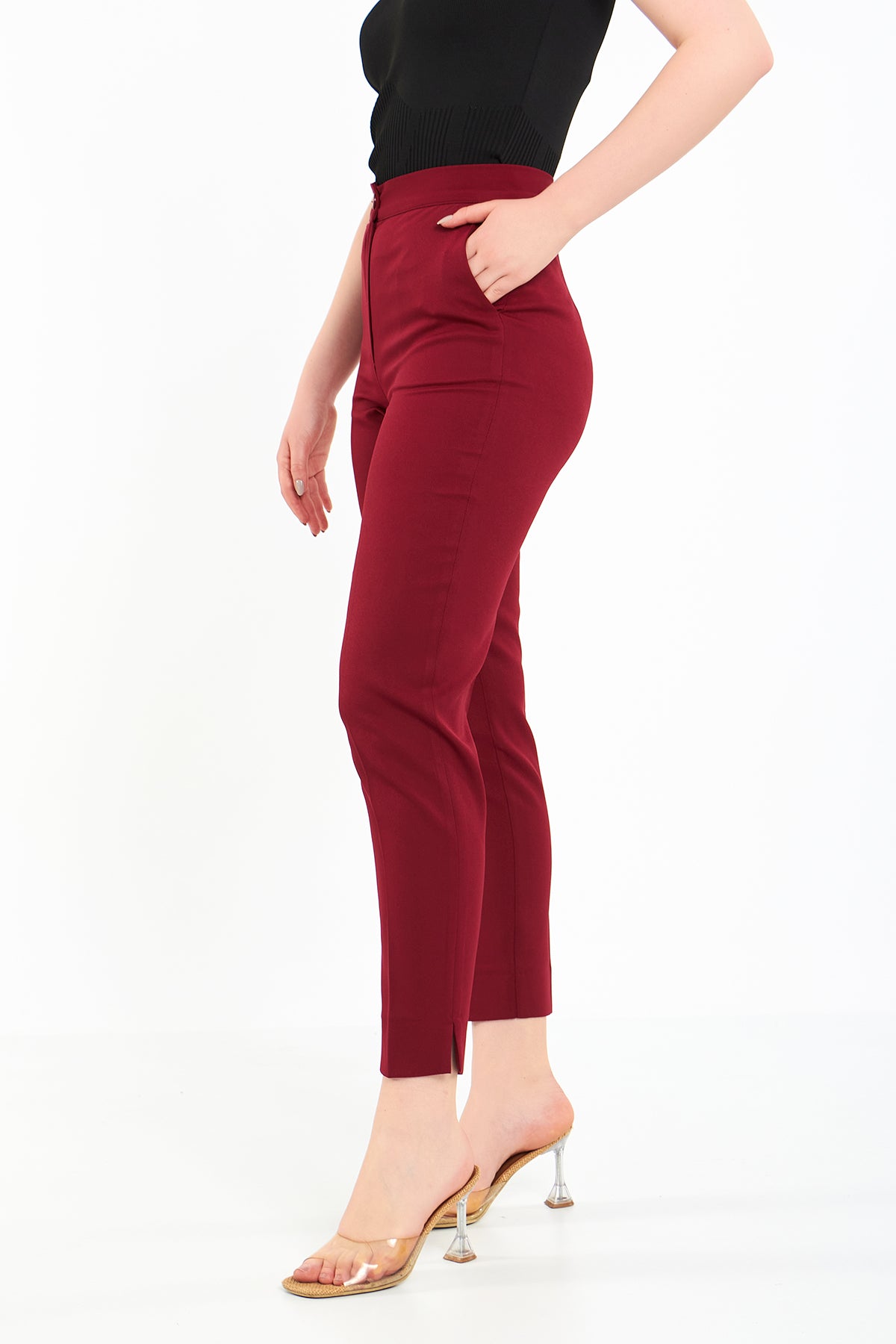 Bordo Paçadan Yırtmaçlı Kumaş Pantolon