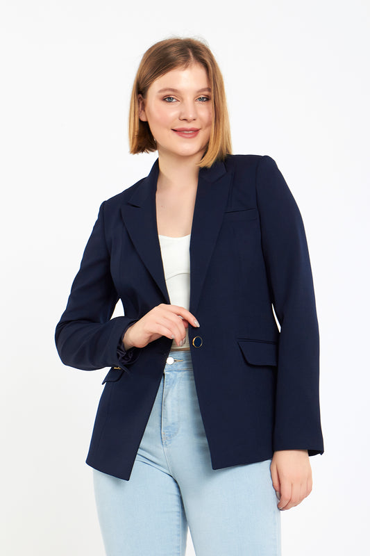 Lacivert Yırtmaçlı Ceket, regular kalıp, astarlı, kol düğme detaylı
